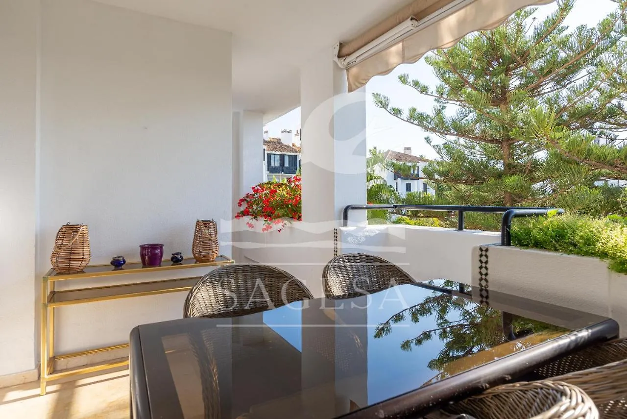 Jardines De Las Golondrinas Marbella Appartamento