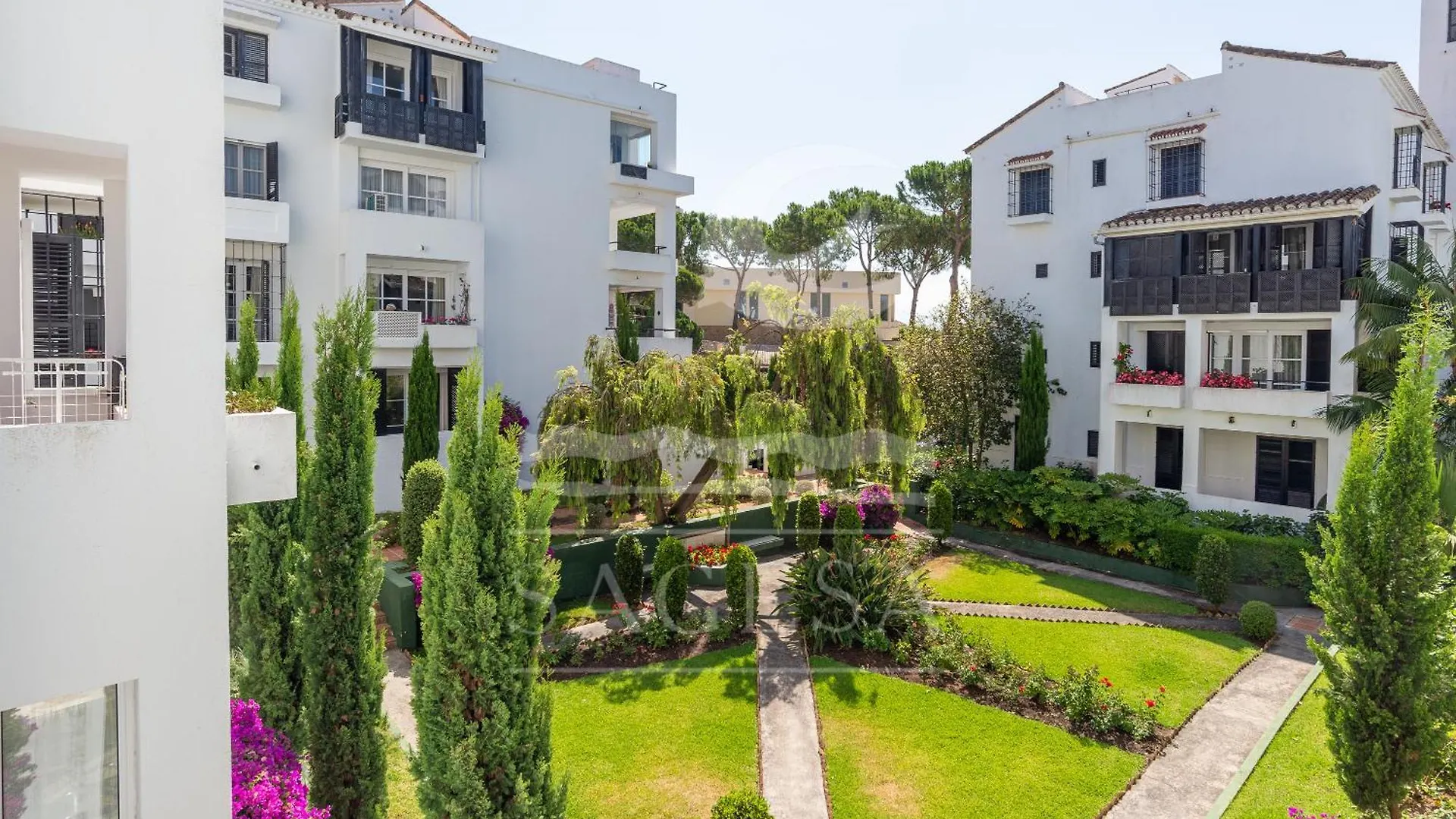Jardines De Las Golondrinas 4*, Marbella Hiszpania